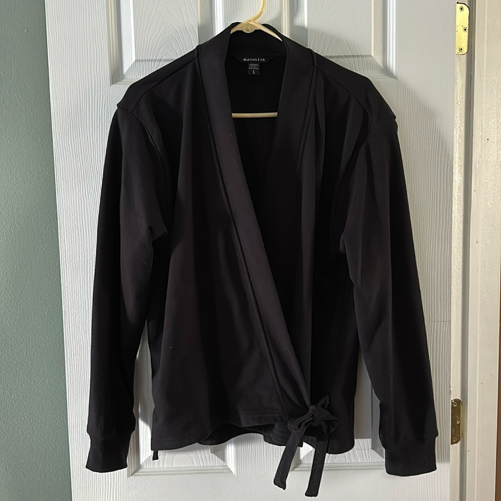 Athleta black sweatshirt wrap